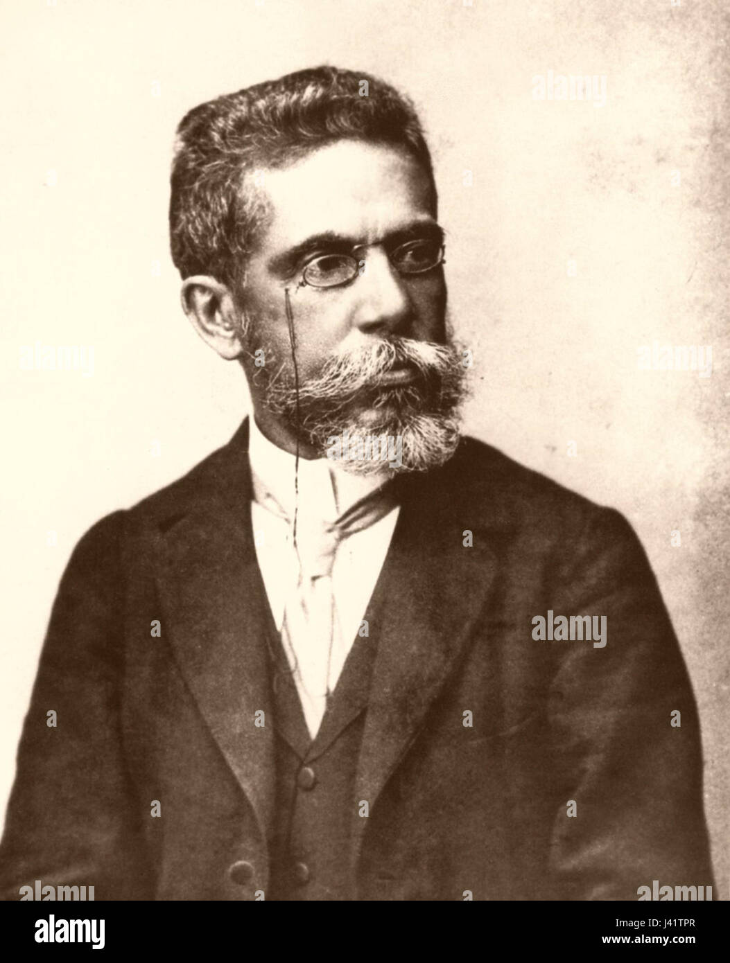 Retrato de Machado de Assis em idade madura